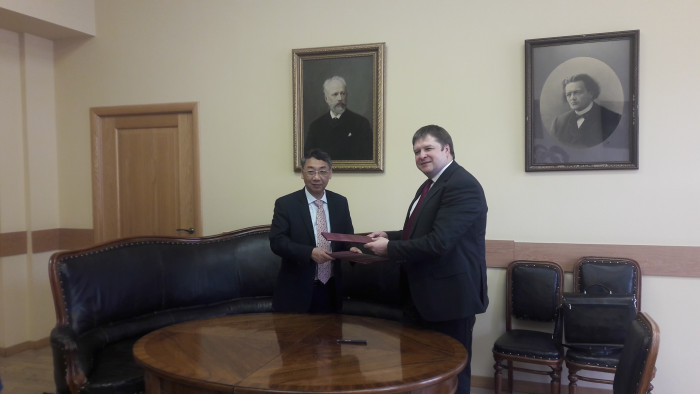 Подписан договор о сотрудничестве между Санкт-Петербургской консерваторией и Шанхайским педагогическим университетом.